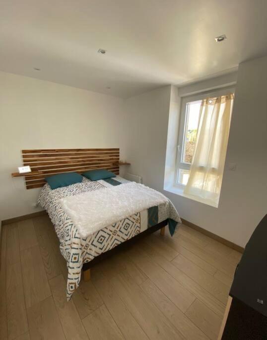 Appartement Avec Terrasse Quimper Bagian luar foto